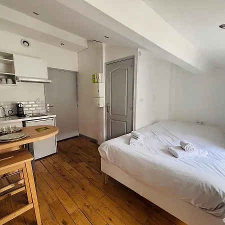 Hyper-centre Pizay Apartment